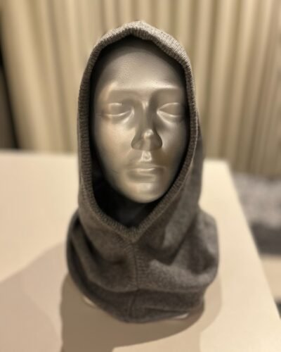 Pilka balaklava