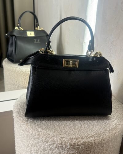 Mini classic juoda